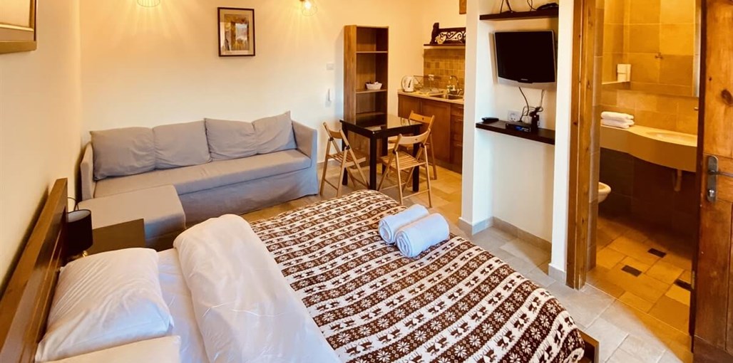 צימרים וילה במצוק צימר 3 (6).jpeg