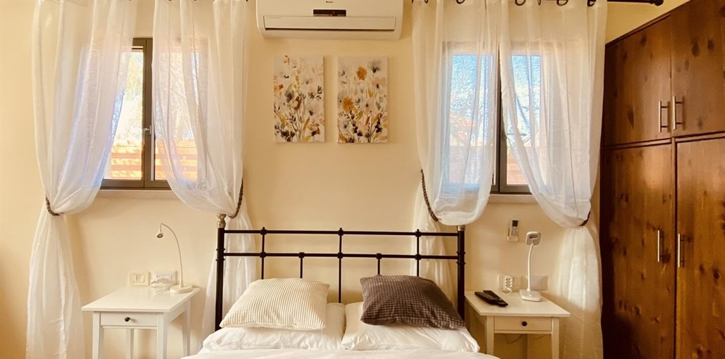 צימרים וילה במצוק צימר 4 (4).jpeg