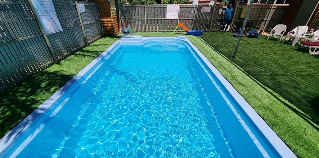 צליל השלווה צליל השלווה - החצר והבריכה (6).jpg