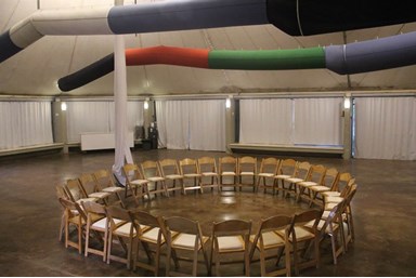 מלון אורחים נווה שלום - אולמות לסדנאות, כנסים ואירועים