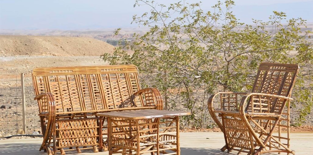 ימי מדבר בריכה נוסף.JPG