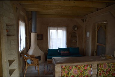 ימי מדבר - בקתות אדמה