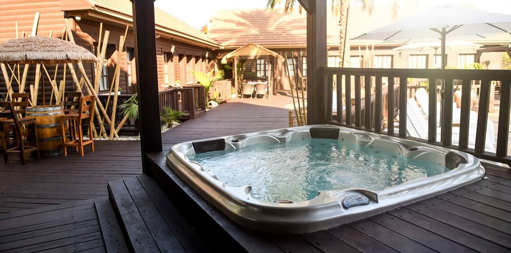 אחוזת ברש מתחם חצר (3).JPG