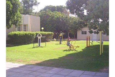 בקתה בערבה - חצר הצימרים