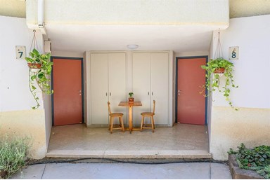 מקור החסידה - Jordan Valley center - יחידות דקל