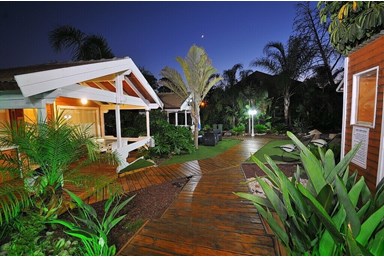 טרופי צימר  spa & resort - חצר, בריכה וספא