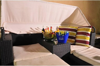 טרופי צימר  spa & resort - חצר, בריכה וספא