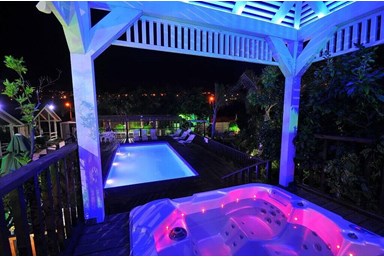 טרופי צימר  spa & resort