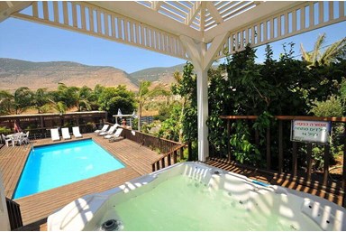 טרופי צימר  spa & resort