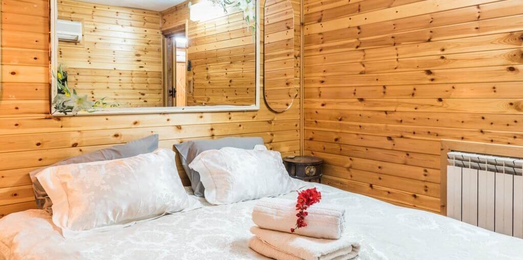 בין עצי הדובדבן יחידה 1 (4).jpg