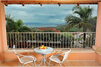 זריחה בכנרת