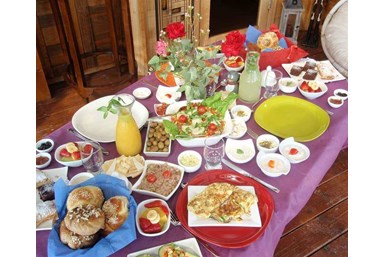 מרגנית בגליל - ארוחת הבוקר