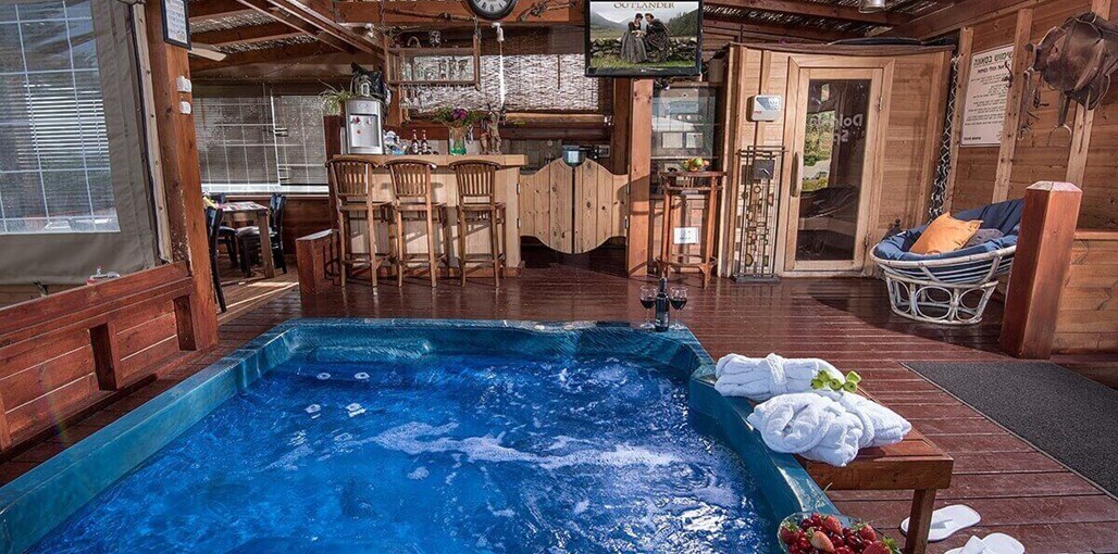 מרגנית בגליל הבריכה והחצר (70).jpg