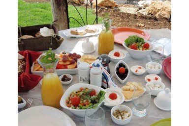 מרגנית בגליל - ארוחת הבוקר
