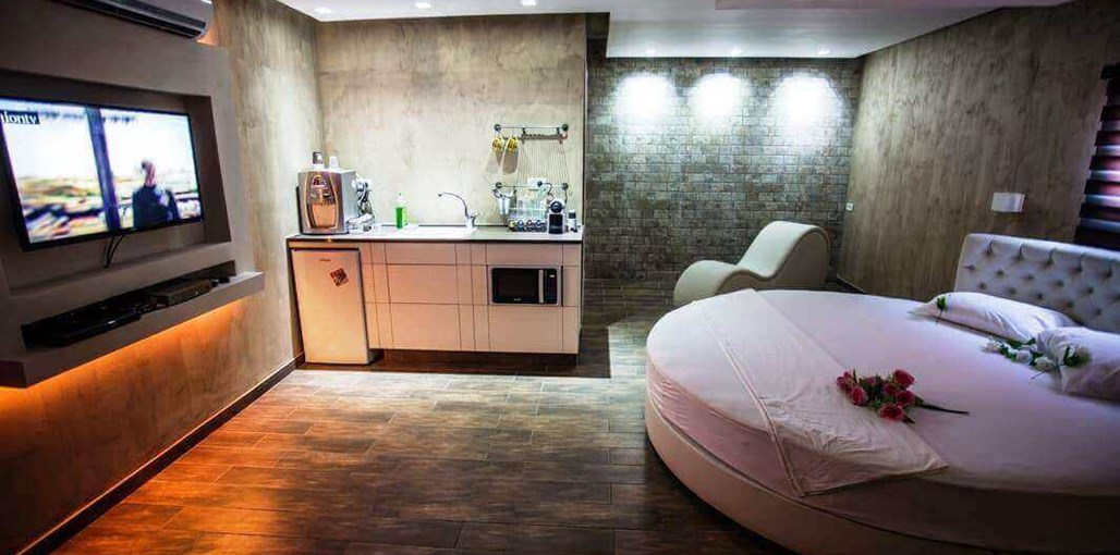 לאונצ'ו לבן (9).jpg