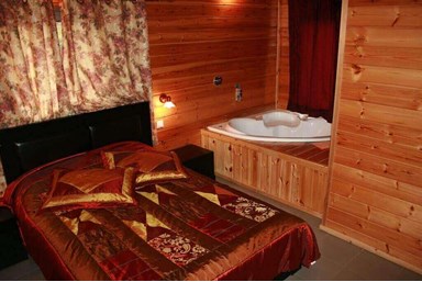 צימר בהר- גבעת יערים  - החצר 