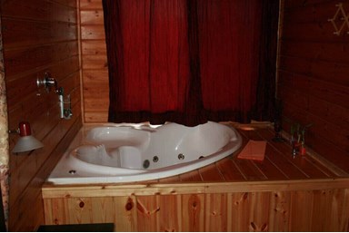 צימר בהר- גבעת יערים  - החצר 