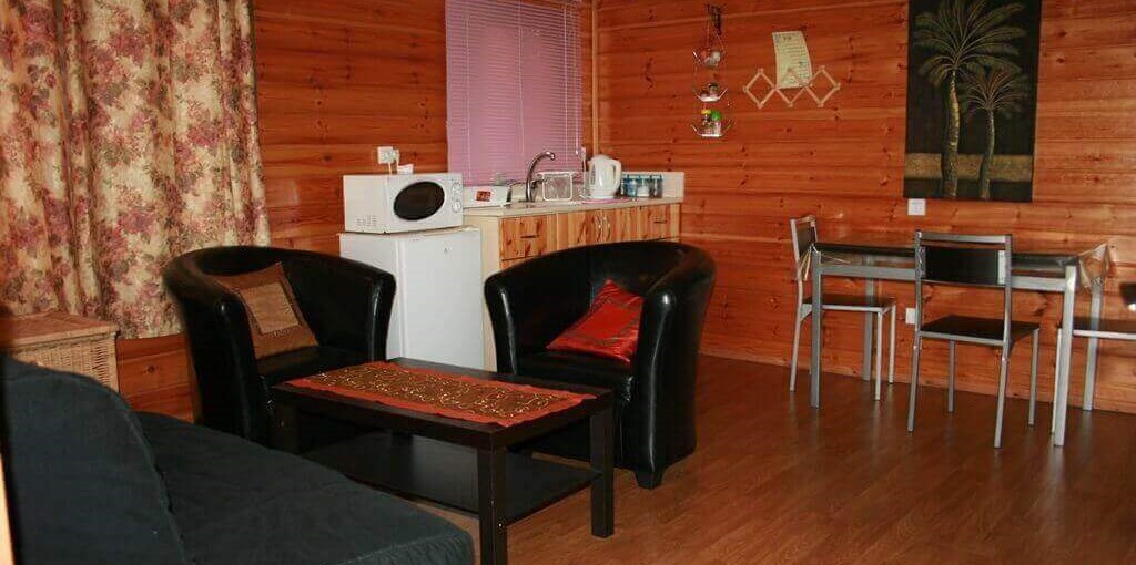 צימר בהר- גבעת יערים הבקתות (5).JPG