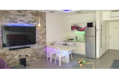 אבשלום דירות נופש - סוויטת אורי