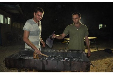 החווה של אדם  - אווירה 