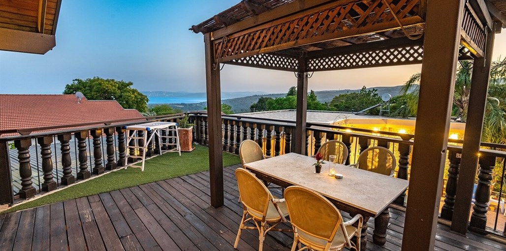 פנינה בגולן רותם ובן (1).jpg