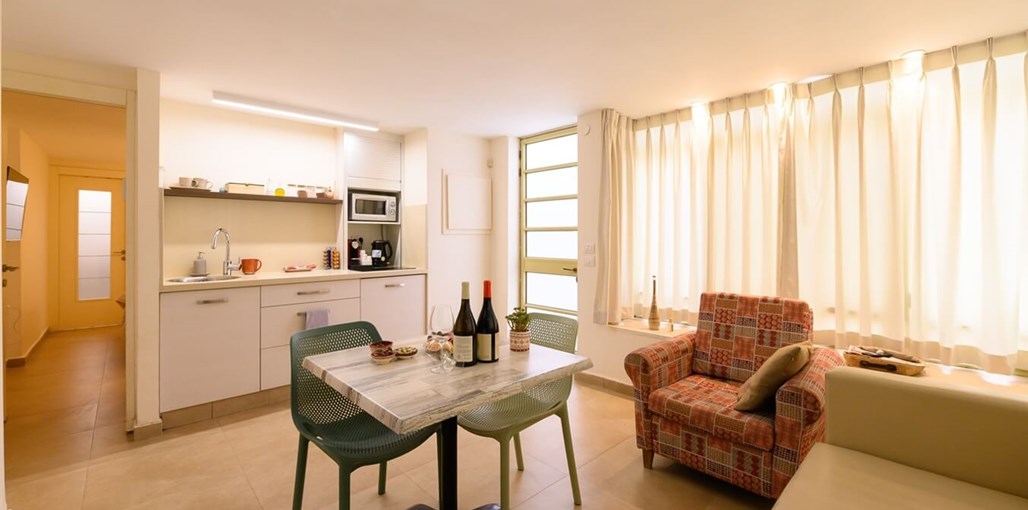 אירוחם איריס (9).jpg