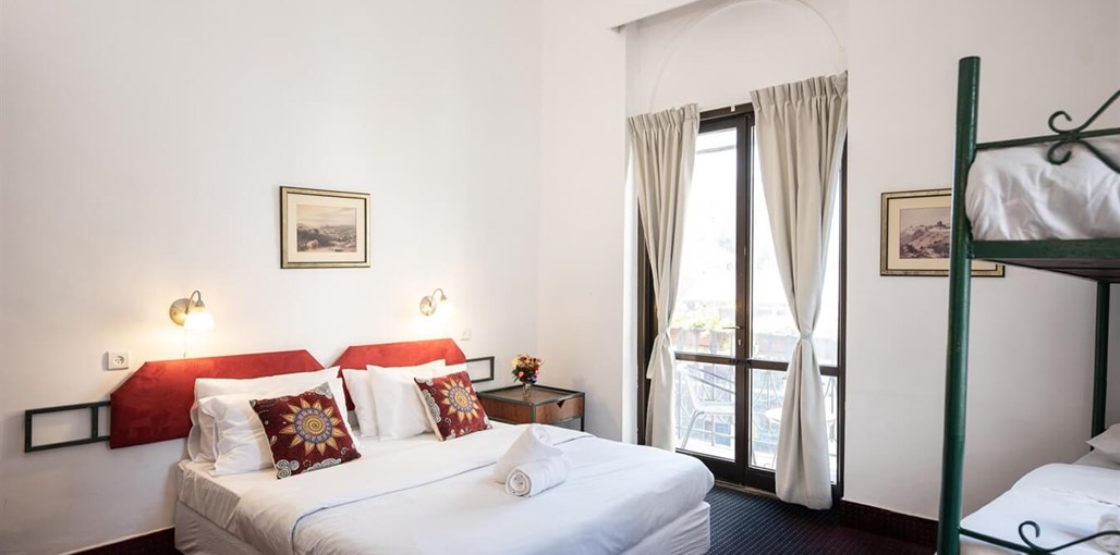 ג'רוזלם הוסטל - Jerusalem Hostel חדר משפחתי 8.jpg