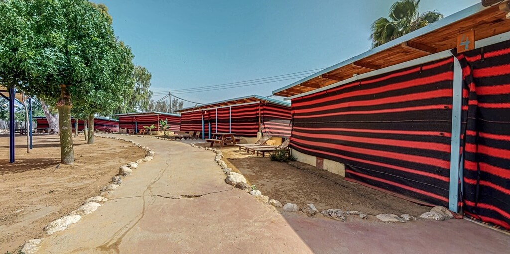 חאן צאלים חאן צאלים (1).jpg