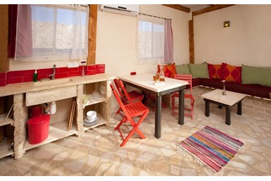 אחוונא - בקתות פרימיום