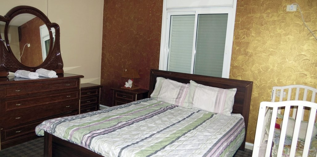 אירוח האציל בחרמון חדר 1 (3).jpeg