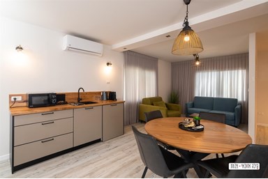 אתנחתא בגלבוע - סוויטת ונוס