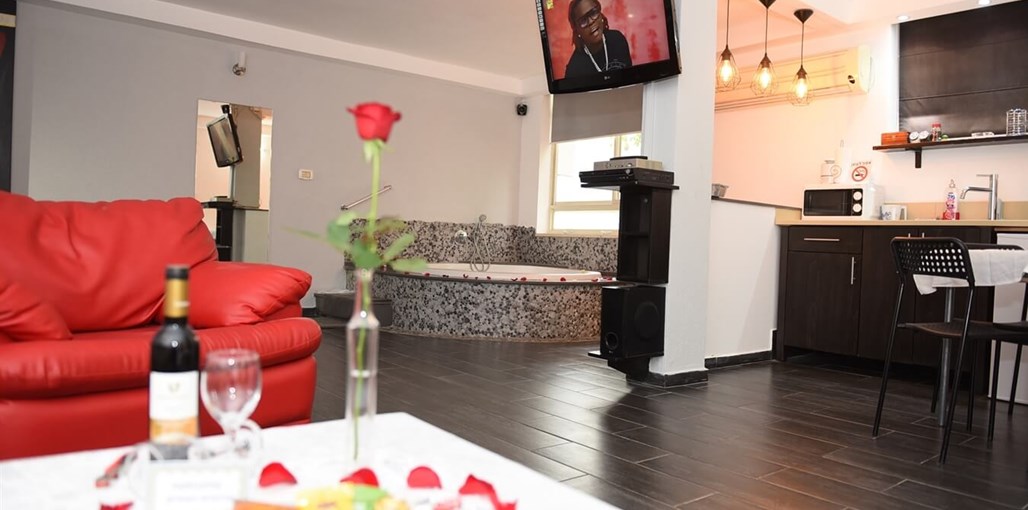 אל הגלעד סוויטה 1 (4).JPG