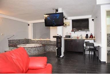 אל הגלעד - הסוויטה ה - I