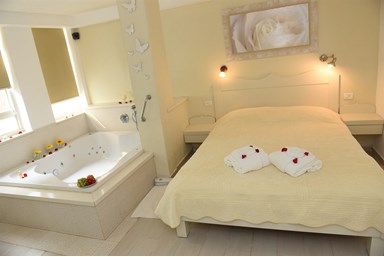 אל הגלעד - הסוויטה ה - II