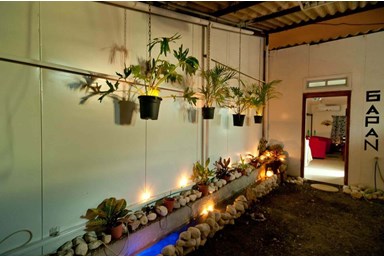 משק 75 - חדר אירוח - יפן