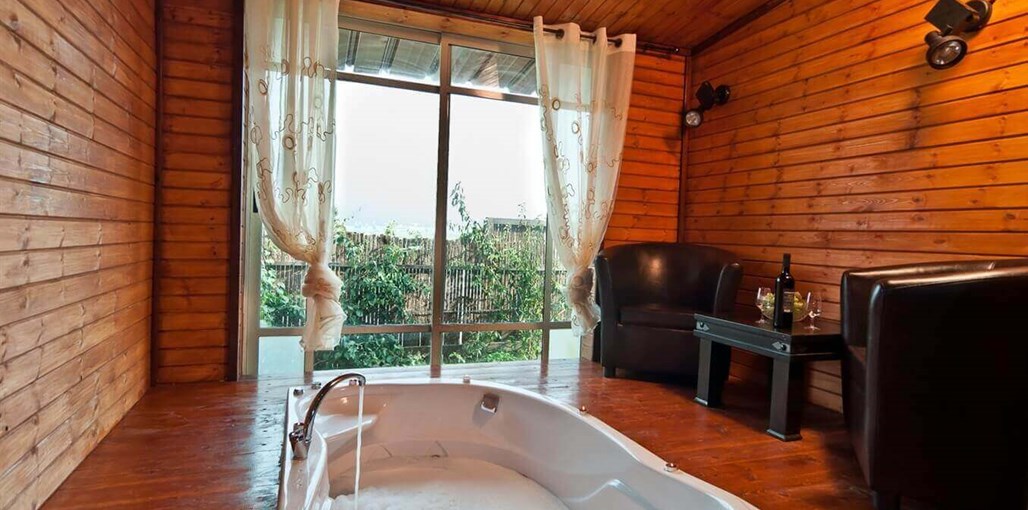 משק 75 לוטוס (6).jpg