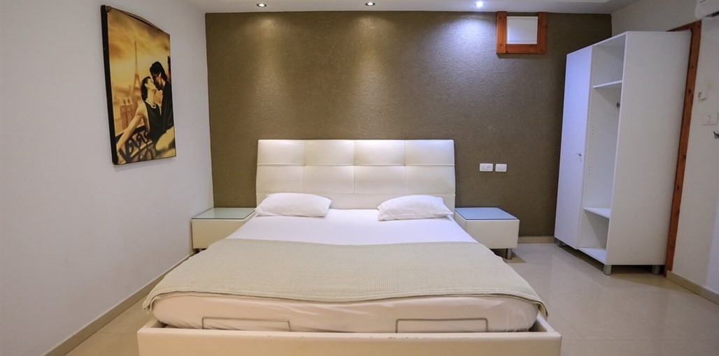 אחוזת דן צירן (1).jpg