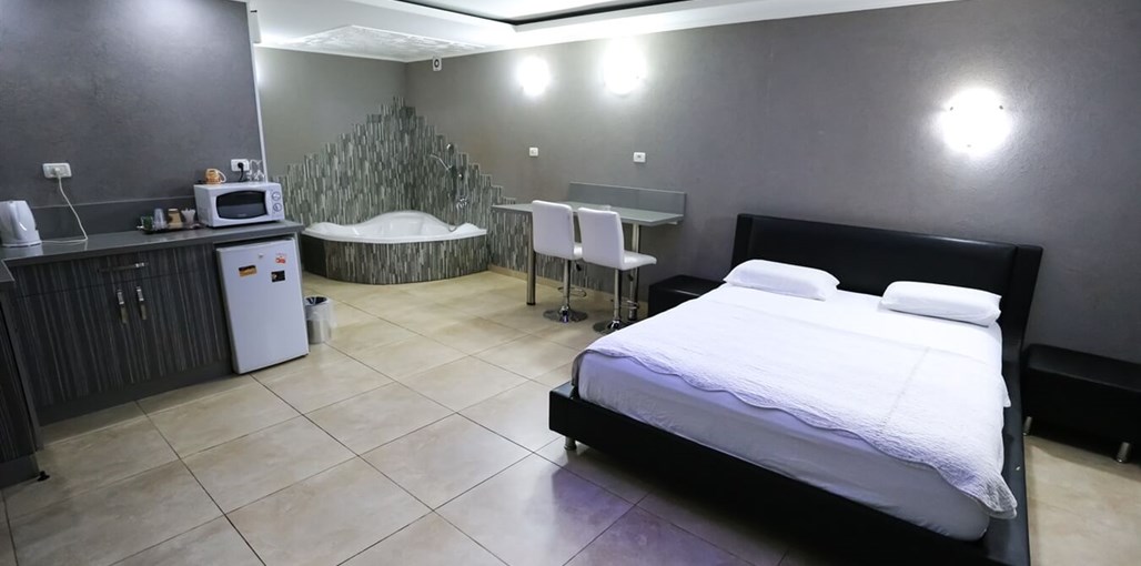 אחוזת דן צידן (2).jpg