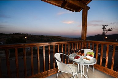 אחוזת הפרח בגני - שושן