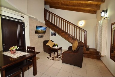 אחוזת הפרח בגני - כלנית