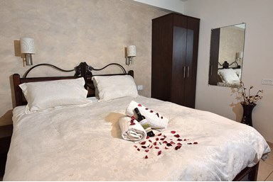 אחוזת הפרח בגני - רקפת