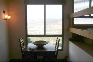 יערת הדבש בגליל - בצל האלה