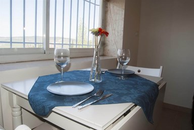 פלד -  בית של אמנות