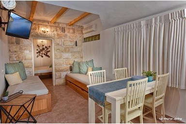 האחוזה - הסוויטות