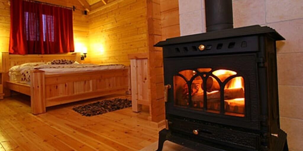 ניר בגליל בקתות פינלנד (2).jpg