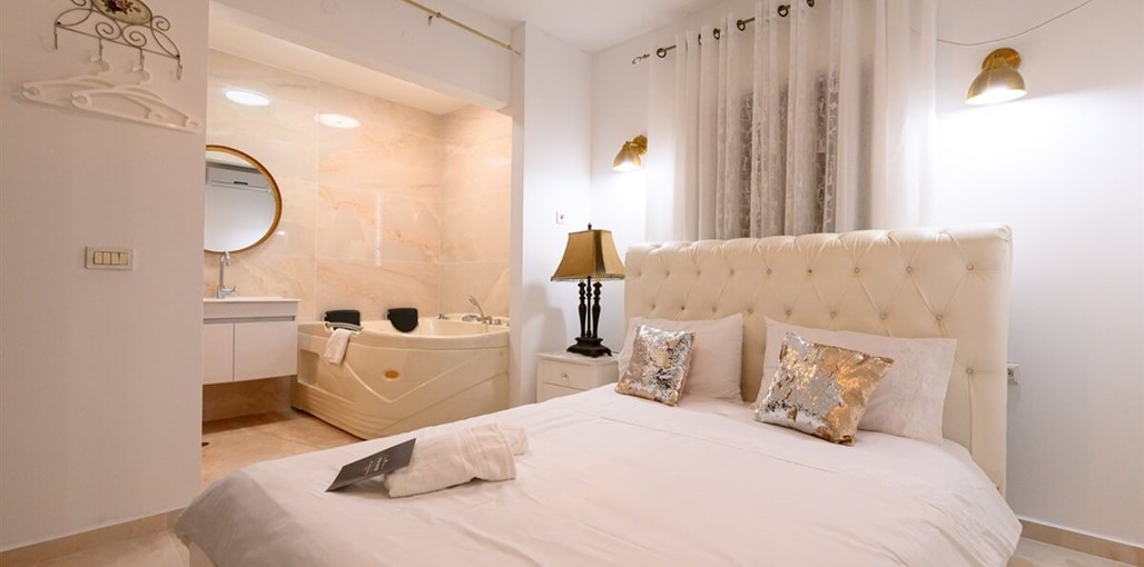 אחוזת שרה הצימר המלכותי (5).jpg