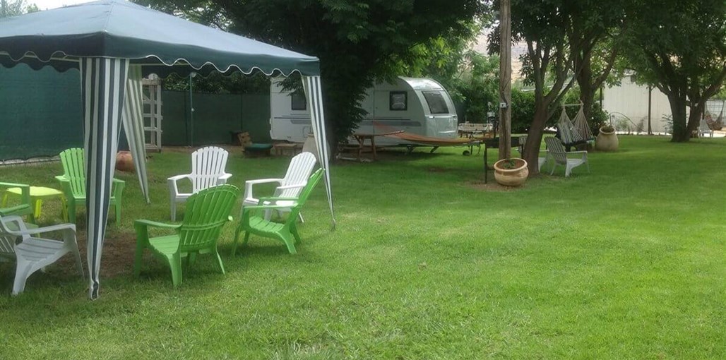 אירוח איריס מתחם קרוואנים (5).jpg