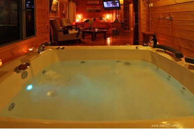 בקתות מול השקיעה - הסוויטה