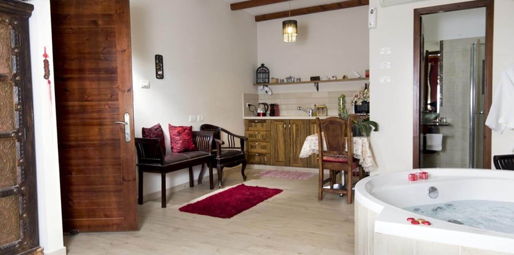 קארמה בגולן סוויטה יפנית (2).JPG