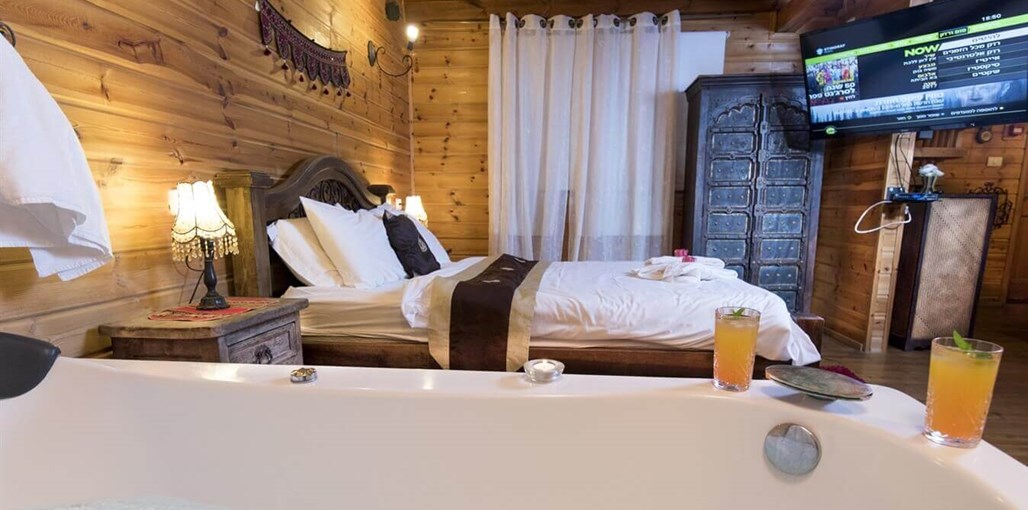 קארמה בגולן בקתה אינדונזית (5).JPG